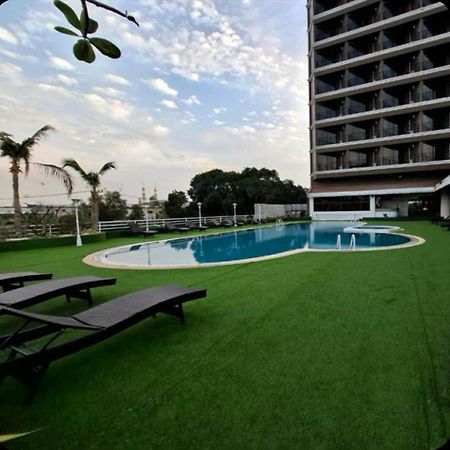 First Pacific Cirrus Hotel Патая Екстериор снимка