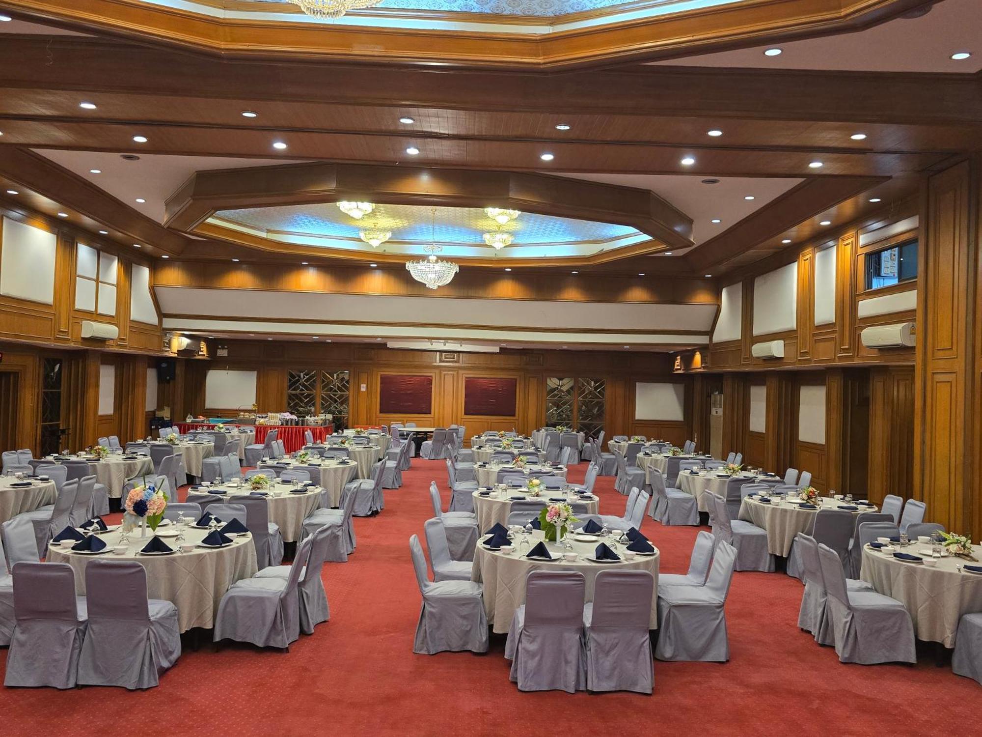 First Pacific Cirrus Hotel Патая Екстериор снимка