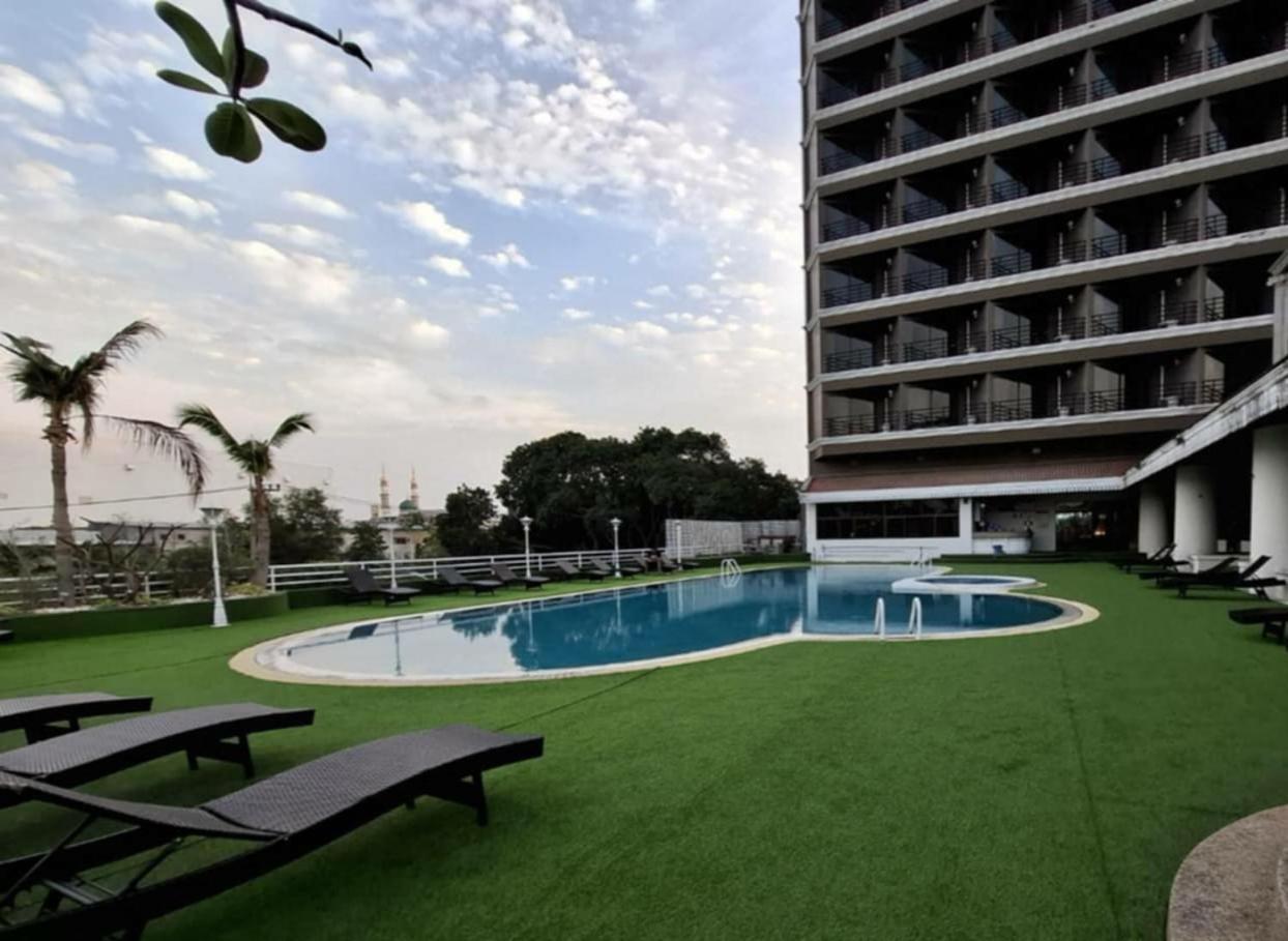First Pacific Cirrus Hotel Патая Екстериор снимка