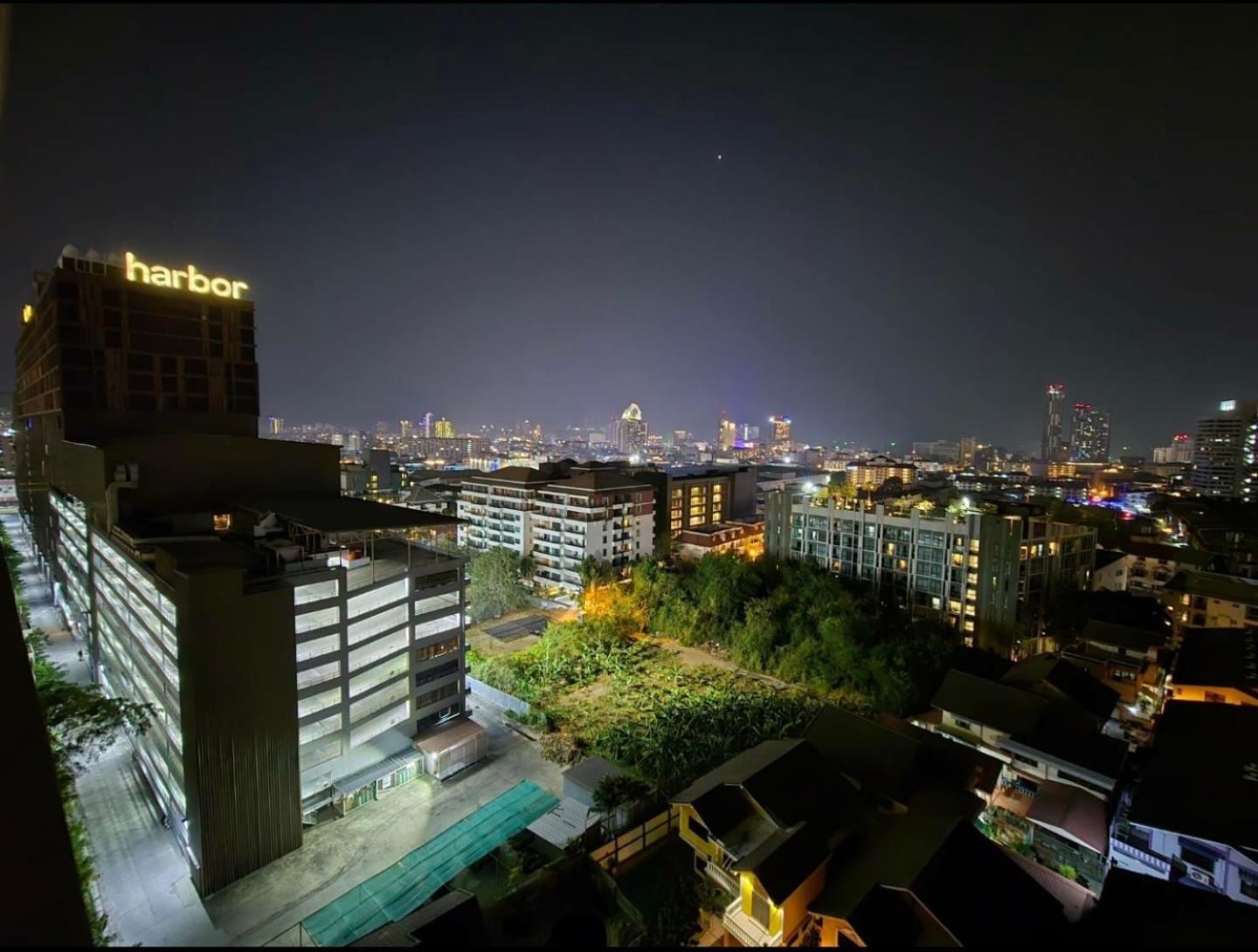 First Pacific Cirrus Hotel Патая Екстериор снимка